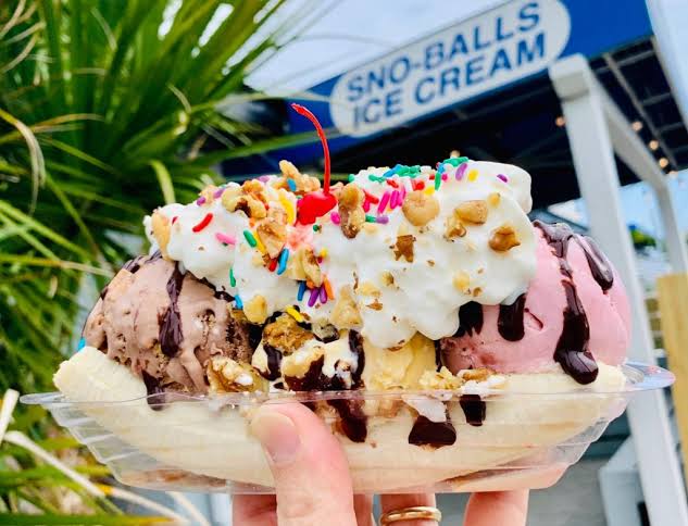 Seaweeds Sno Balls & Ice Cream, Tybee Island, GA 31328